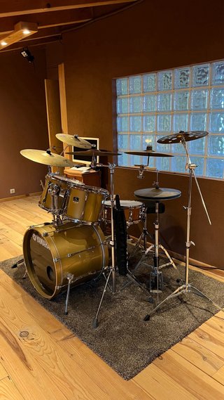 Batería Yamaha Stage Custom Advantage Oro de 2001