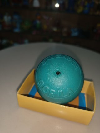 2 pelotas calzados gorila vintage años 70 80