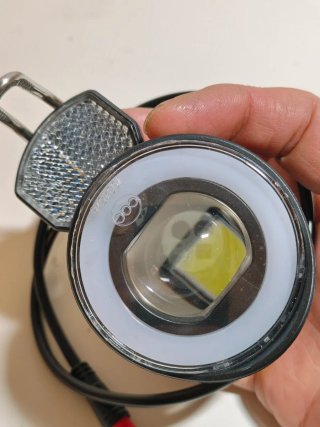 Luz LED Delantera Bicicleta Eléctrica