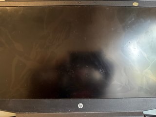 HP Pavilion 15 Placa en Corto NO ENCIENDE (PIEZAS)