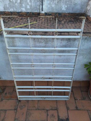 Reja de hierro para ventana