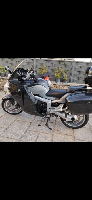 BMW K 1200 GT Negra