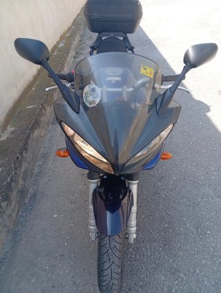 Yamaha FZ6