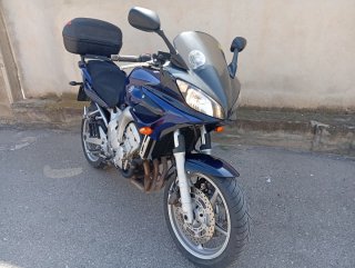 Yamaha FZ6