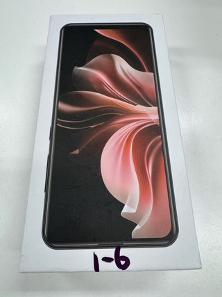 Móvil Negro 12+512GB