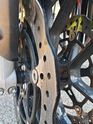 Aprilia Dorsoduro 750 2010