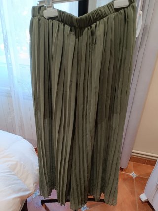 Pantalón palazzo plisado mujer