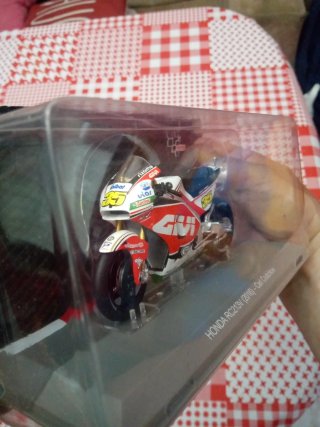 Moto GP Carl Crutchlow 2016