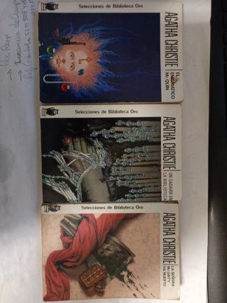 Las manzanas y 18 títulos más de Agatha Christie.