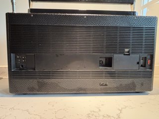 Radio Grundig Satellit 2100 Multibanda