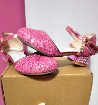 Zapatos niña brillantes rosa tacón