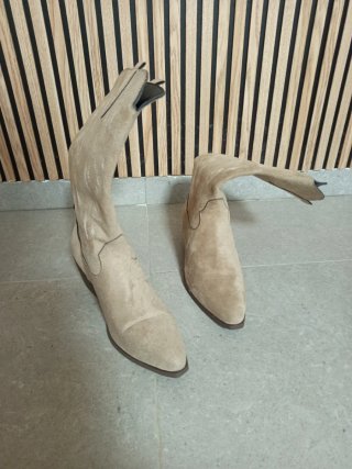 Botas de mujer beige