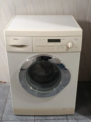 Lavadora con el porte incluido 100€