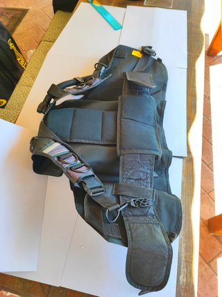 GAV MARES SYNCRO 840 TAGLIA M CON CUMMERBUND REGOL
