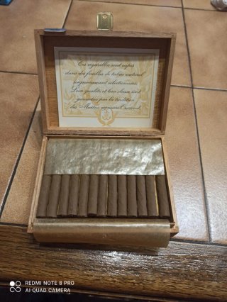 Caja de puritos Meccarillos de madera