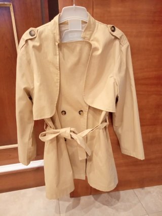 Gabardina beige niña Talla 152 cm
