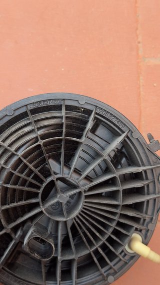 Tirador Maletero VW 5G9827469D