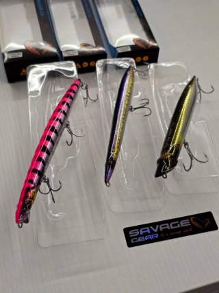 Set 3 artificial baits Savage floating sinking
