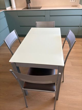 Mesa y 4 Sillas Cocina Cristal y Metal