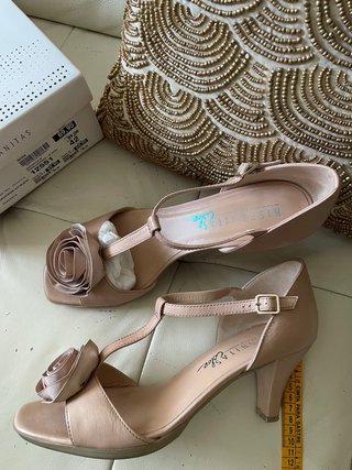 Sandalias Hispanitas Rosa Tacon Flor Talla 42