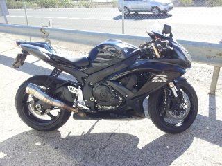 Suzuki GSXR 600 K8
