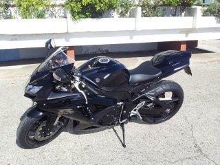 Suzuki GSXR 600 K8