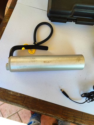 TORCIA SUBACQUEA TEKNO LIGHT CON CUSTODIA E CARICA
