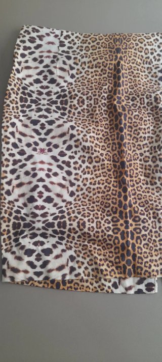 Falda Leopardo Beige y Marrón