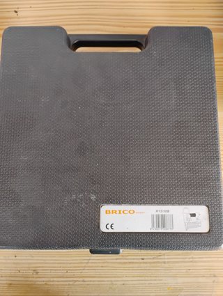 Clavadora Aire Brico Kivec R12/50B