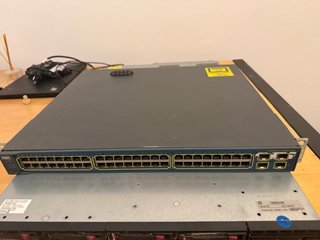 Cisco Catalyst 3560G-SERIES