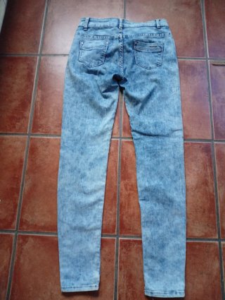 Lote 4 pantalones pitillo diferentes modelos