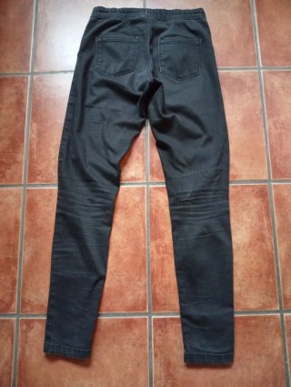 Lote 4 pantalones pitillo diferentes modelos