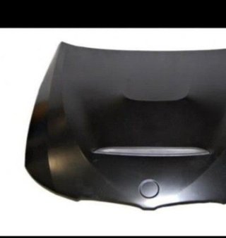 Capó BMW E90 / E91 09-12 LCI Look GTS