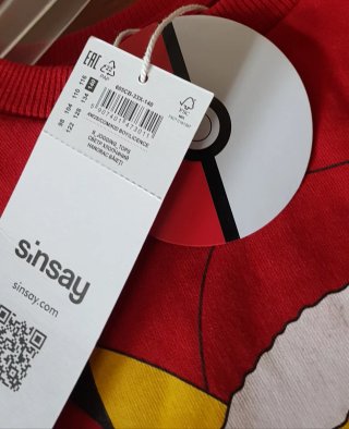 Felpa Sinsay Pikachu Natale Rossa