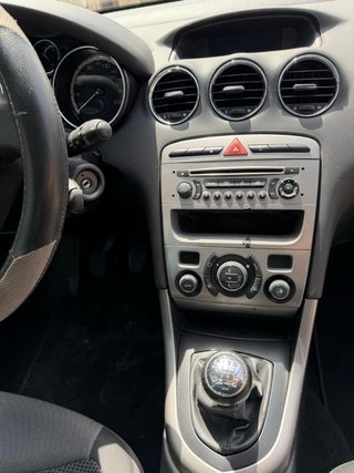 Peugeot 308 2013