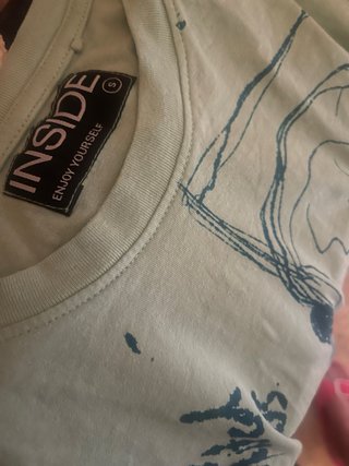 2 Camisetas JNSD Talla M vendo las dos por 10€