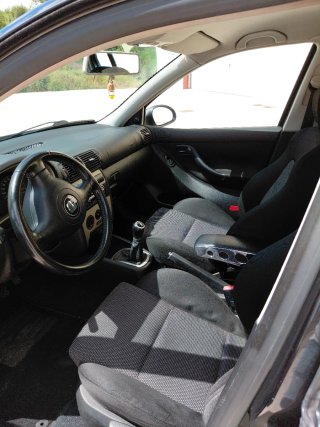 SEAT Leon 2004