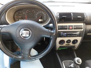 SEAT Leon 2004