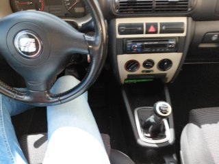 SEAT Leon 2004