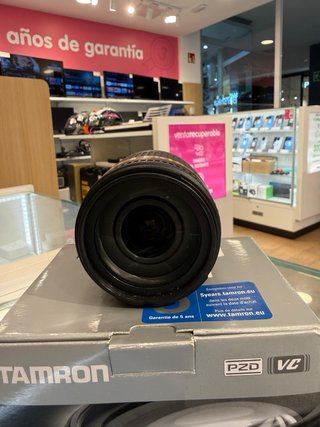 Tamron 18-270mm F/3.5-6.3 Di II VC PZD