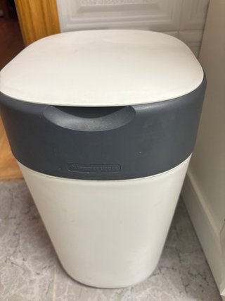 Contenedor de pañales Tommee Tippee