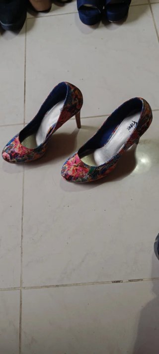 Lote 6 pares zapatos mujer