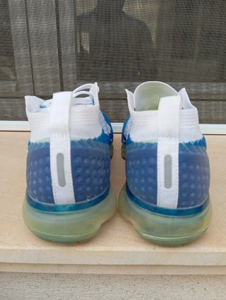 Nike Air VaporMax Flyknit 2, Talla 42