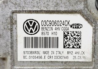 Volkswagen 03c906024ck centralita golf vi 5209021