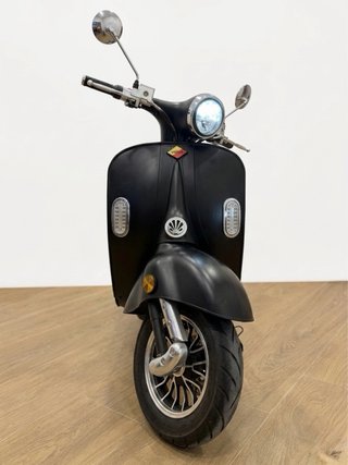 Velca Tramontana Scooter Eléctrica 49cc