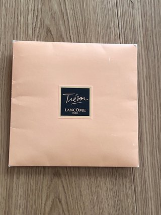 Fazzoletto Lancôme Trésor in seta