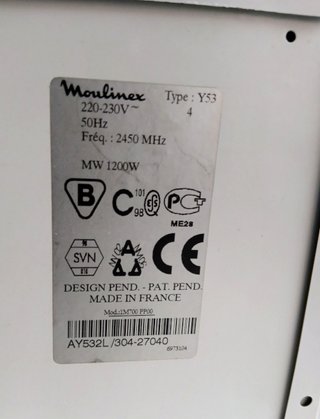 Microondas MOULINEX Compact Y53