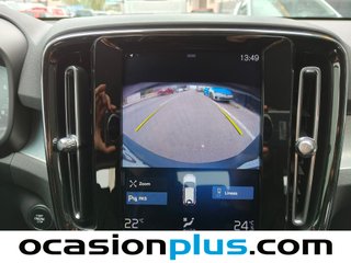 Volvo XC40 T3 Momentum 115 kW (156 CV)