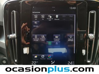 Volvo XC40 T3 Momentum 115 kW (156 CV)