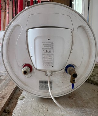 Calentador de agua Ariston blanco